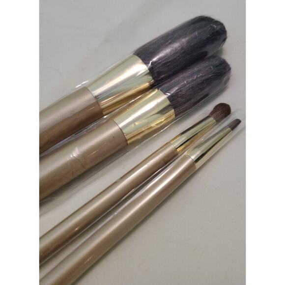 ESTEE LAUDER gold handle set of 4 makeup brushes NEW - Picture 2 of 6